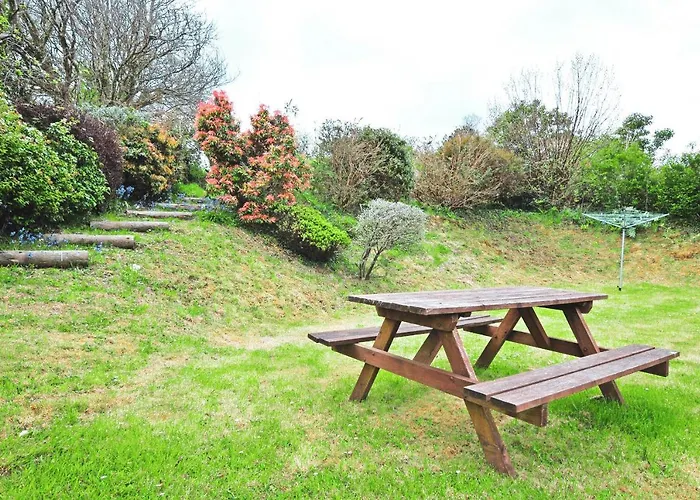 Cosy Cottage For 2, Sea Views, Large Grounds. Wifi